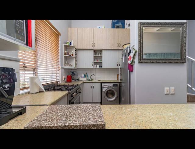 2 BEDROOM HOUSE FOR SALE IN PINNACLE POINT GOLF ESTATE
